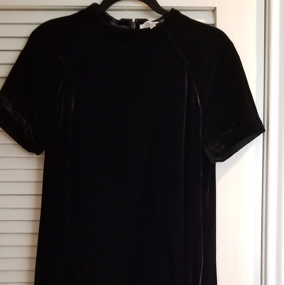 Black velvet holiday dress with short sleeves